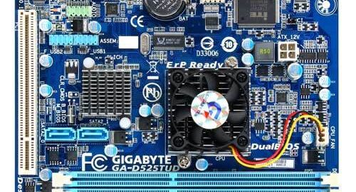 Дънна платка Gigabyte GA-D525TUD с процесор Atom D525 1.80GHz komputrimladost.com